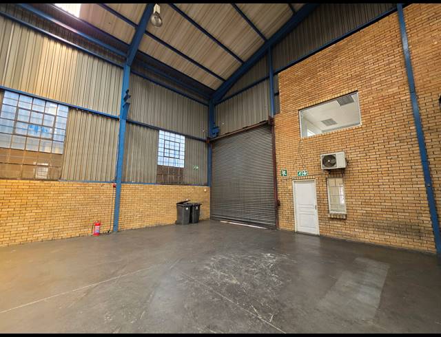 546M² WAREHOUSE TO LET IN WADEVILLE